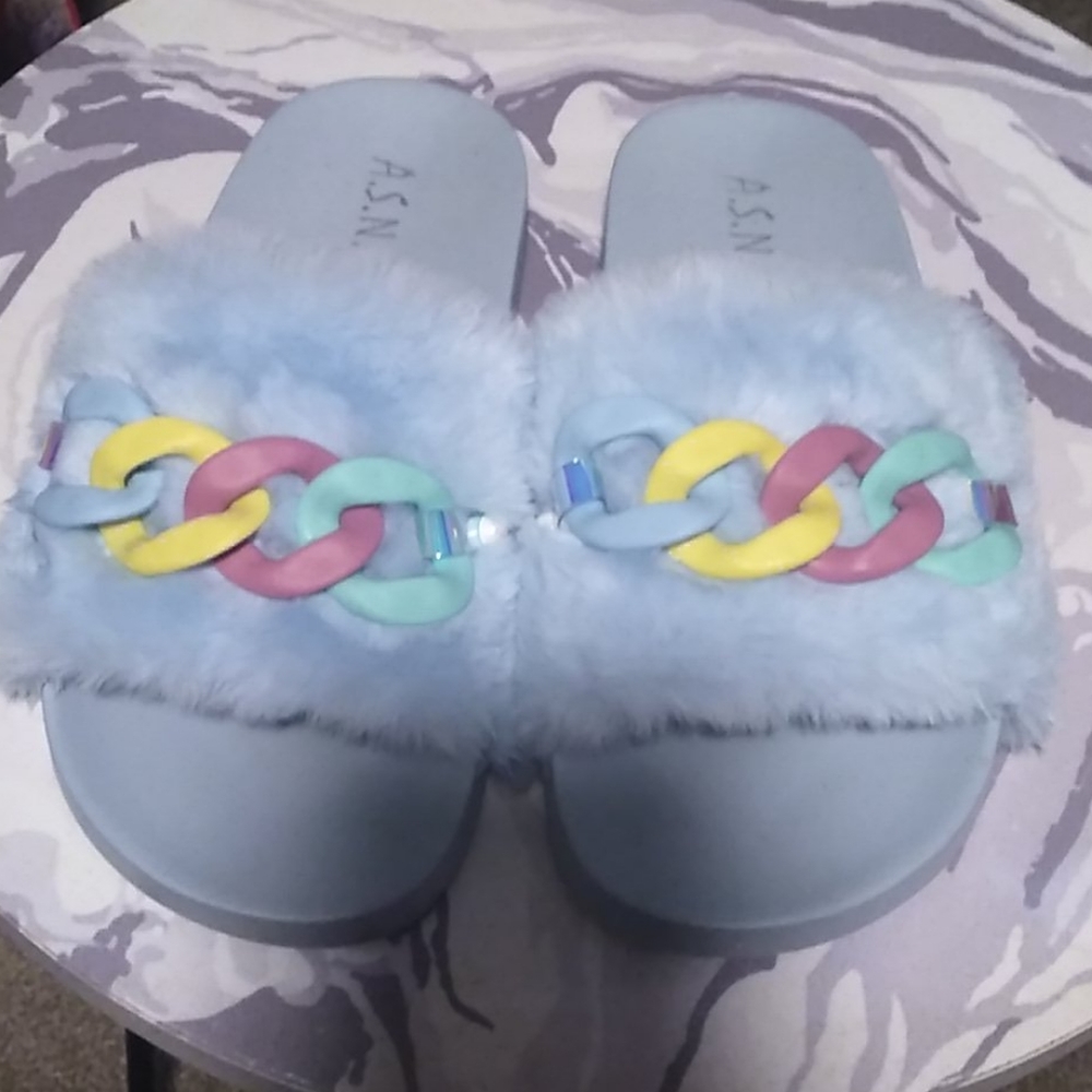 Blue fur slides